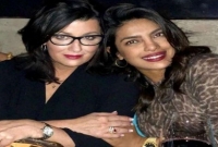 পুত্রবধূ প্রিয়াঙ্কাকে যা উপহার দিলেন শাশুড়ি মা ডেনিস