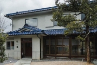 দুঃখ-কষ্ট এবার ভুলে যাওয়ার সময়, বিনামূল্যে পাওয়া যাচ্ছে বাড়ি!