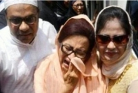 মৃত্যু সংবাদ শুনে নিজেকে ধরে রাখতে পারলেন না গোলাপী খ্যাত ববিতা