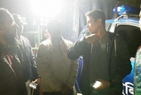 এএসপির গাড়িতে বোমা হামলা, গুলিবিদ্ধ যুবক আটক