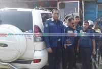 চট্টগ্রামে বিএনপি প্রার্থীর প্রচার গাড়ি থেকে অস্ত্র ও বোমার সরঞ্জাম উদ্ধার