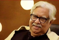 ইতিহাস গড়লেন সুলতান মনসুর