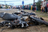 ভয়ানক, সারিবদ্ধ মোটরবাইক আরোহীদের পিষে দিলো ট্রাক! 