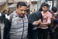 বউ ‘বদলাবদলি’র অভিযোগে গ্রেফতার দুই ব্যবসায়ী