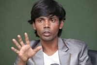 ক্ষোভ প্রকাশ করে বিষয়টি পরিস্কার করলেন হিরো আলম