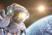 মহাকাশ থেকে যোগাযোগের চেষ্টায় ভুল নম্বরে ডায়াল, অতঃপর!