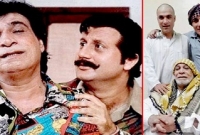 বলিউড ছেড়ে ইসলাম প্রচারে আত্ননিয়োগ করেছিলেন অভিনেতা কাদের খান 