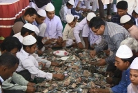 মসজিদের দানবাক্সে কোটি টাকা-স্বর্ণালঙ্কার ও রুপার অলঙ্কারসহ বিদেশি মুদ্রা  মসজিদের দানবাক্সে কোটি টাকা-স্বর্ণালঙ্কার ও রুপার অলঙ্কারসহ বিদেশি মুদ্রা