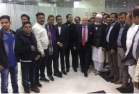 সাবেক অর্থমন্ত্রী মুহিতকে বিদায় জানাতে এবার বিমানবন্দরে নেতাকর্মীদের ভিড়