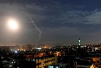 যুদ্ধের উত্তেজনা ছড়িয়ে মুখোমুখি ইরান-ইসরায়েল!