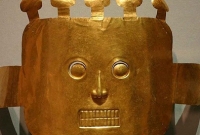 আখ খেতের মাটির নিচে মিলল ৪ টনের সোনার মুখোশ!