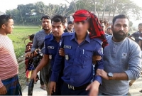 বৌভাত অনুষ্ঠানে গিয়ে চার পুলিশসহ আহত ২০