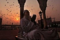 রাতে ঘুম ভেঙ্গে গেলে এই যিকির করে যা প্রার্থনা করবেন তাই কবুল হবে ইনশা আল্লাহ …