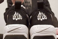 নাইকির জুতায় ফের ‘আল্লাহ’ লেখা, বিশ্বজুড়ে তীব্র ক্ষোভ