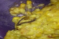 সরকারি প্রাথমিক স্কুলে বিনামূল্যের খাবারে মৃত সাপ!