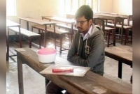 রাত হওয়ার অপেক্ষায় পরীক্ষা কেন্দ্রে বসে আছে রিকি!