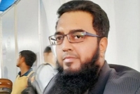 যোগ্যতা থাকা সত্ত্বেও টুপি-দাড়ির জন্য চাকরি পাননি মনজার