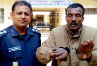 নিজের পুত্রবধূকে বিয়ে করতে কাজি নিয়ে গেলেন শ্বশুর