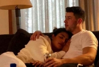 বেডরুমের অন্তরঙ্গ ছবি পোস্ট করে বিদ্রুপের শিকার প্রিয়াঙ্কা-নিক