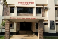 ৬ চিকিৎসকের একজনকেও মেলেনি হাসপাতালে, অনুপস্থিত কর্মকর্তা-কর্মচারীরাও! ৬ চিকিৎসকের একজনকেও মেলেনি হাসপাতালে, অনুপস্থিত কর্মকর্তা-কর্মচারীরাও!