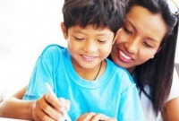 আপনার বাচ্চাকে জিনিয়াস হিসাবে গড়ে তুলতে চান? জেনে রাখুন ৮টি কৌশল!