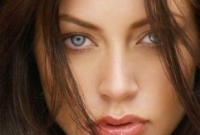 যে ৫টি ছলনায় সহজেই পুরুষদের ফাঁদে ফেলতে পারে নারীরা!