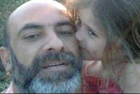 কন্যার টিউশন ফি দিতে না পেরে স্কুল মাঠে নিজের গায়ে আগুন দিয়ে আত্মাহুতি পিতার