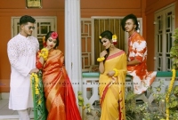 বসন্তের যুগলবন্দী রানওয়ে ম্যানিয়াকের মডেলরা