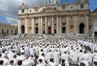 ভ্যাটিকানের গির্জার ৮০ ভাগ যাজকই সমকামী !