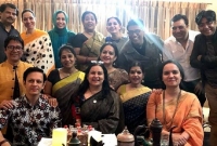 বড় নষ্টালজিক ছবি এটি