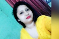 পরকীয়ায় ঘর ছেড়েছেন গার্মেন্টস কর্মকর্তার স্ত্রী নিপা, দুই মেয়ে উদ্ধার