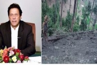 উন্মুক্ত এলাকায় বোমা ফেলায় কোনো ক্ষয়ক্ষতি হয়নি, উপযুক্ত সময়ে জবাব দেয়ার ঘোষণা ইমরান খানের