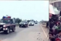 কড়া নিরাপত্তায় সীমান্তে সেই ভারতীয় পাইলট