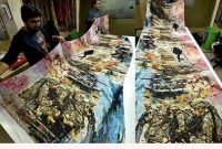 পুলওয়ামা হামলা নিয়ে শাড়ি তৈরি!