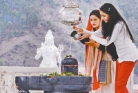 শিবরাত্রী ছেলেদের চেয়ে মেয়েরা বেশি পালন করে কেন?