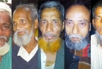 এই বয়সেও রিকশা চালাতে হচ্ছে ওদের