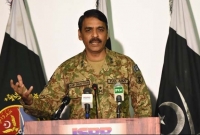 দোষারোপ না করে পাকিস্তানকে সাহায্য করুন : পাক সেনা