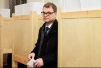 ব্যর্থতার দায় মাথা পেতে নিয়ে ফিনল্যান্ড সরকারের পদত্যাগ