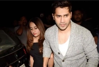 বিয়ে করছেন বরুণ ধাওয়ান, দেখুন কে তার হবু স্ত্রীকে!