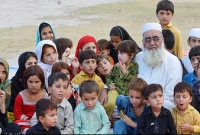 আল্লাহ দিচ্ছেন বলেই নিচ্ছি: ৩৮ সন্তানের বাবা