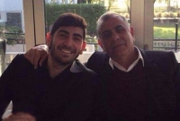 গুলিতে ঝাঁঝরা হচ্ছে পিঠ, তবু ছেলেকে ঘিরে রাখলেন বাবা!