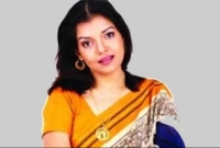 রাতে ডাকাতের কবলে অভিনেত্রী রোজী সিদ্দিকী