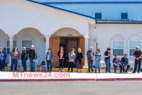 যুক্তরাষ্ট্রে নামাজের সময় মসজিদ পাহারা দিচ্ছে অমুসলিমরা