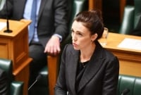 সালাম দিয়ে সংসদ অধিবেশনে বক্তব্য শুরু করলেন নিউজিল্যান্ডের প্রধানমন্ত্রী