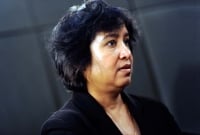 ক্যান্সার আতংকে ভুগছেন তসলিমা নাসরিন