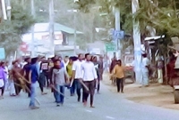 স্বাধীনতা দিবসের র‌্যালি শেষে আ.লীগের দু’গ্রুপে ব্যাপক সংঘর্ষ