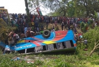 ফরিদপুরের পীরের বাড়ি থেকে ফেরার পথে বাস খাদে : নিহত ১০, আহত ৪০