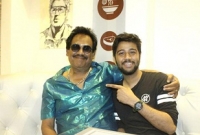 ‘মা বলেছিল, খোকা প্রেম করিস না, ভালো ছেলেদের কপালে ভালো মেয়ে জোটেনা’