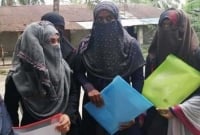 সেই অধ্যক্ষের আরও কুকীর্তির বর্ণনা দিলো মাদ্রাসার ছাত্রীরা সেই অধ্যক্ষের আরও কুকীর্তির বর্ণনা দিলো মাদ্রাসার ছাত্রীরা