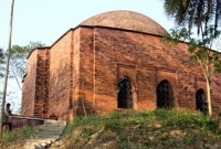 সাড়ে তিনশ বছরের ঐতিহ্য বিবিচিনি শাহী মসজিদ